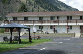  Elks Motel  Керемеос